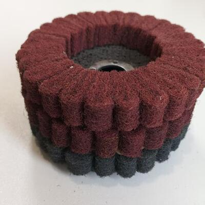 Unmounted Nonwoven Aluminium Oxide Flap Disc 115mm For Polishing Wood Metal