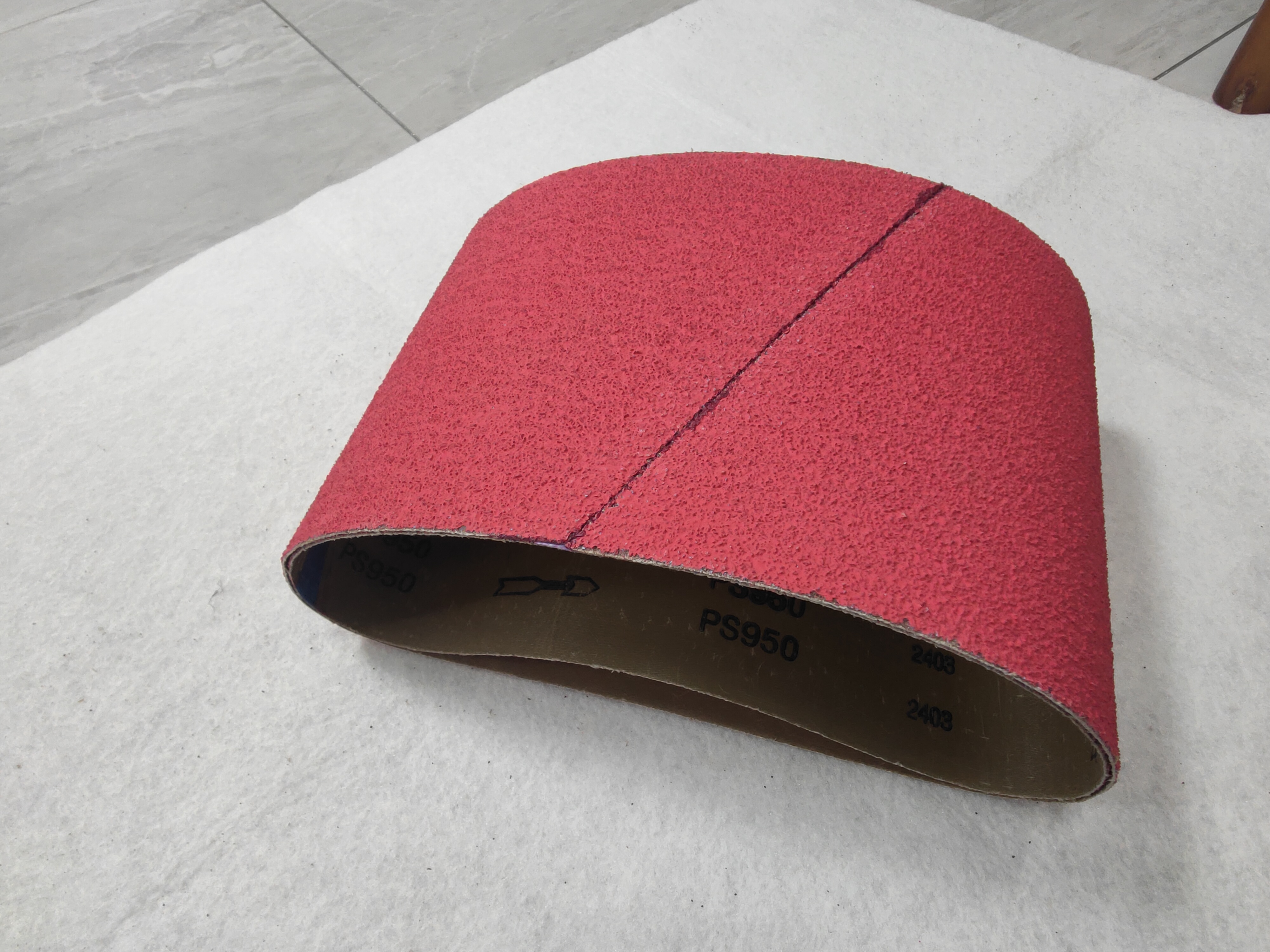 OEM 2x48 Ceramic Red Abrasive Sanding Belt Paper Based For Steel Polishing